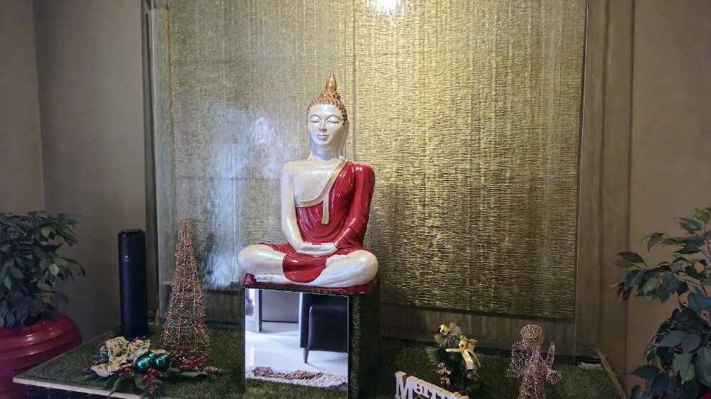 THE THAI TOUCH - Traditional Thai Massage Therapy