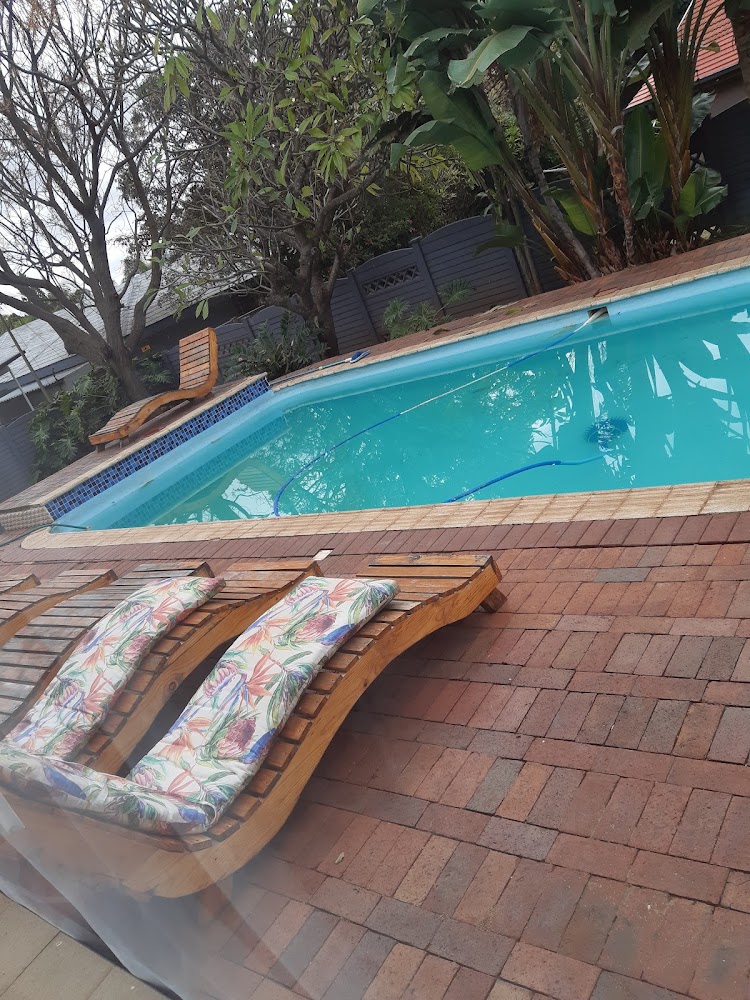 Living Leaves Day Spa